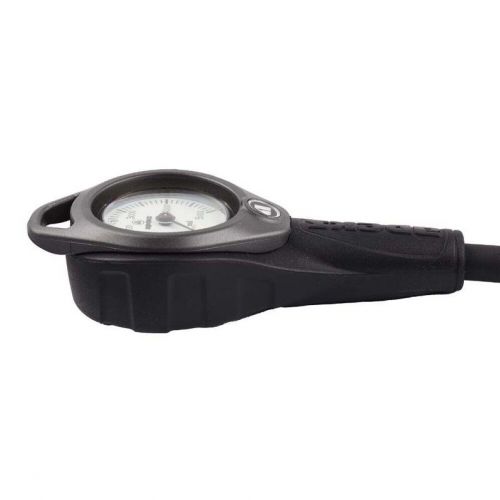 Manometr Apeks z wężem HP 360 bar ()