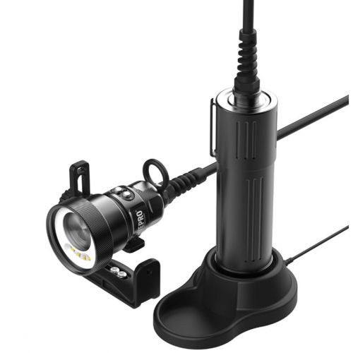 Divepro latarka z kanistrem M6500B-V2 7000 lumenów ()